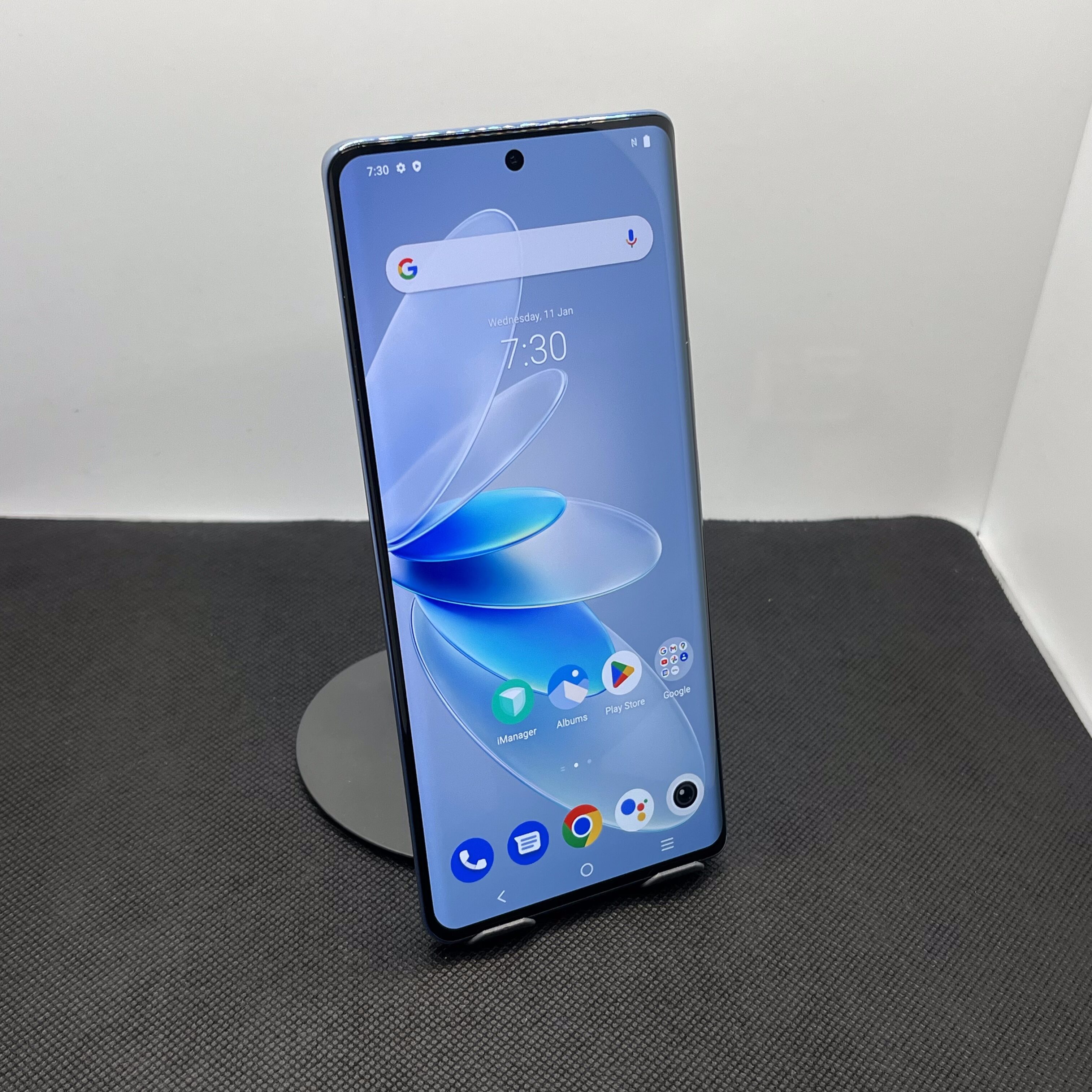 Vivo V27 256GB Dual Sim Magic Blue - (Grade A) - Image 3