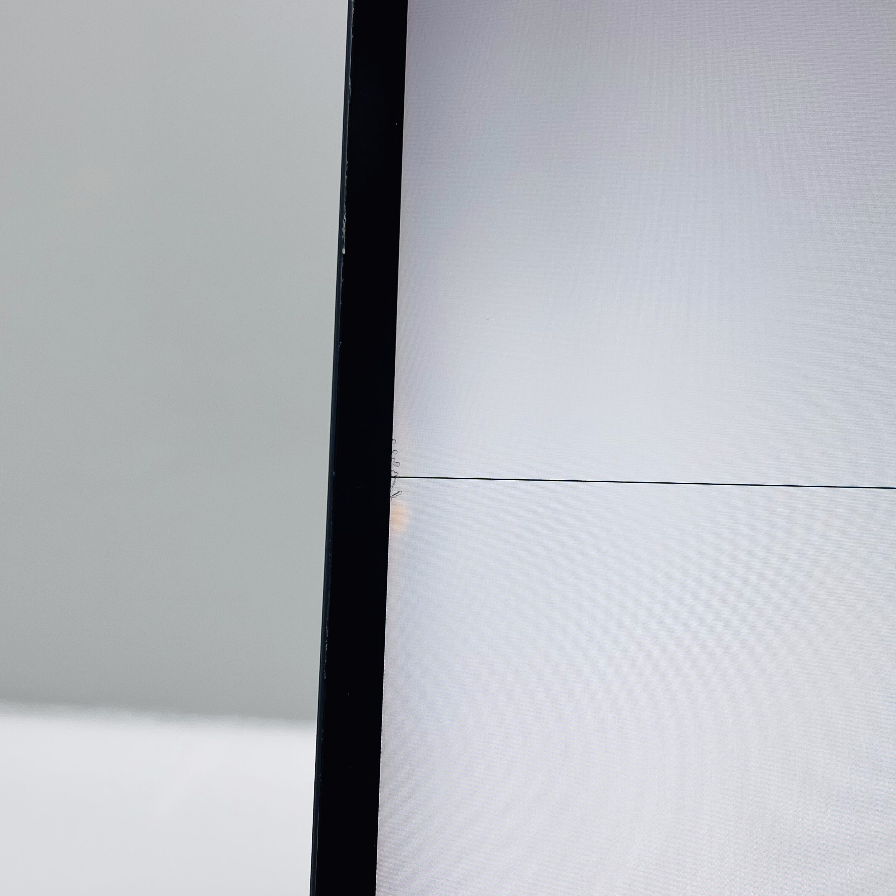 Apple iPad Pro 12.9 3rd Gen (Wifi Only) 64GB Space Grey - No Face ID And Screen Damage - Image 7