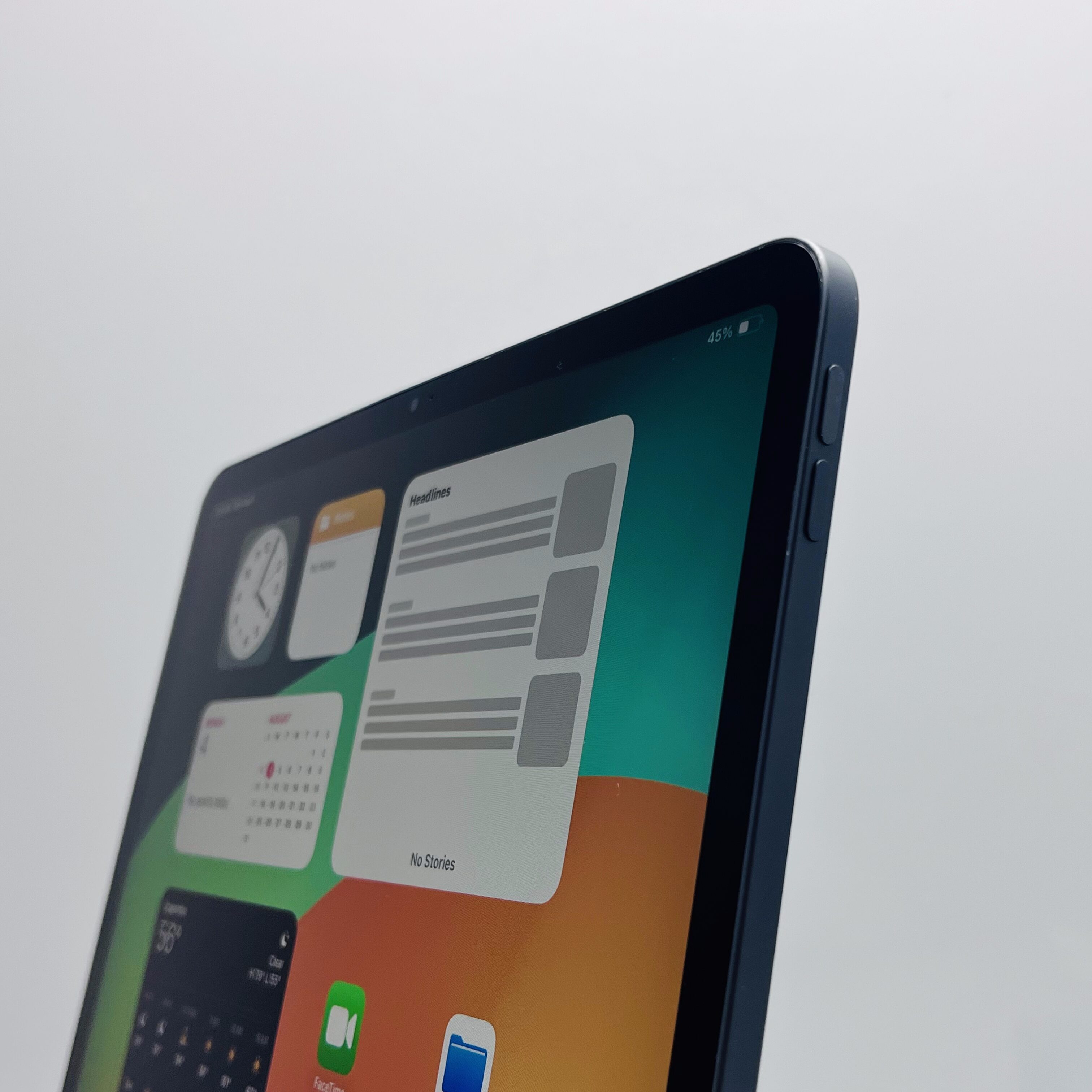 Apple iPad Pro 12.9 3rd Gen (Wifi Only) 64GB Space Grey - No Face ID And Screen Damage - Image 5