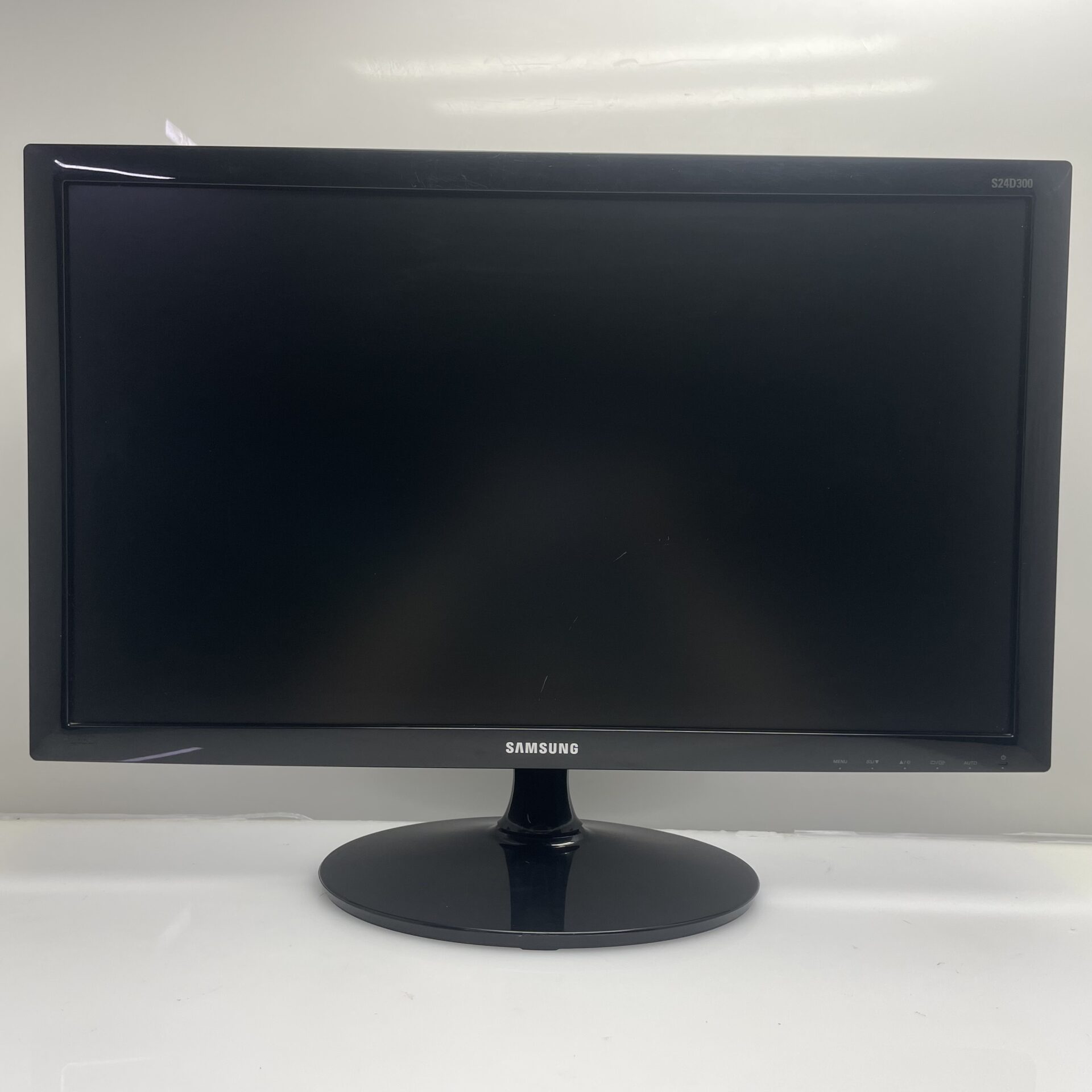 Samsung Monitor 24-inch S24D300HL Black - Image 3
