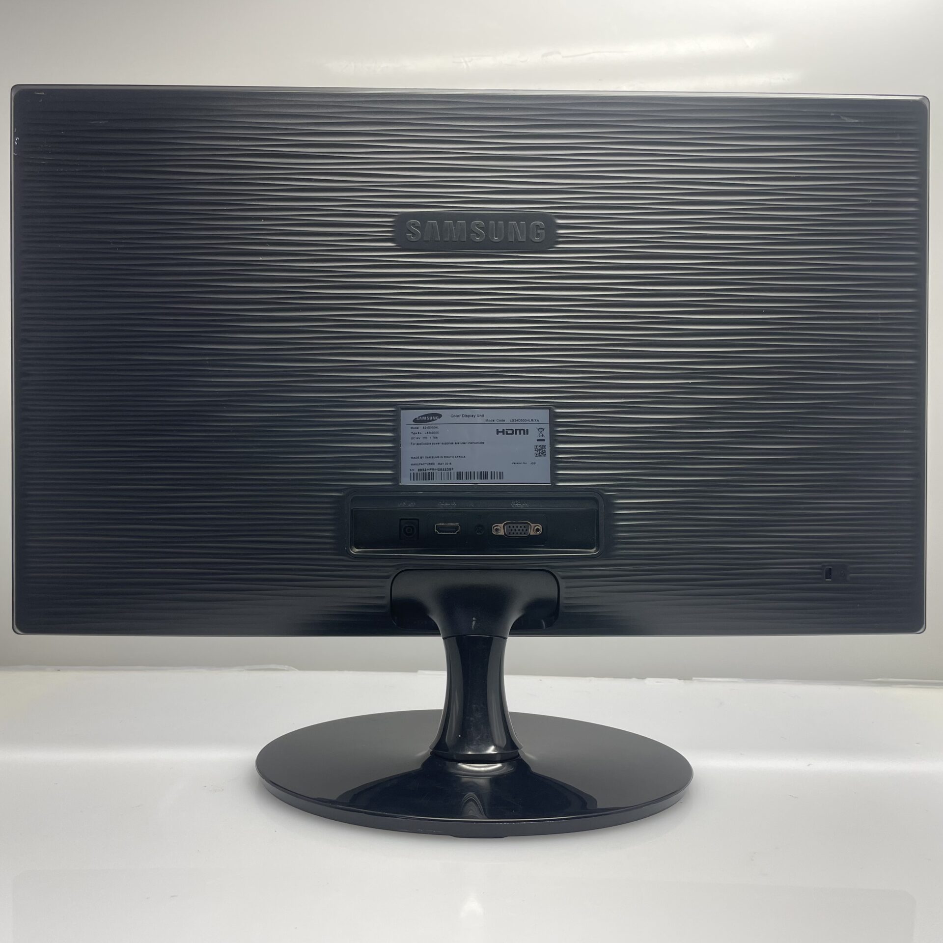 Samsung Monitor 24-inch S24D300HL Black - Image 6