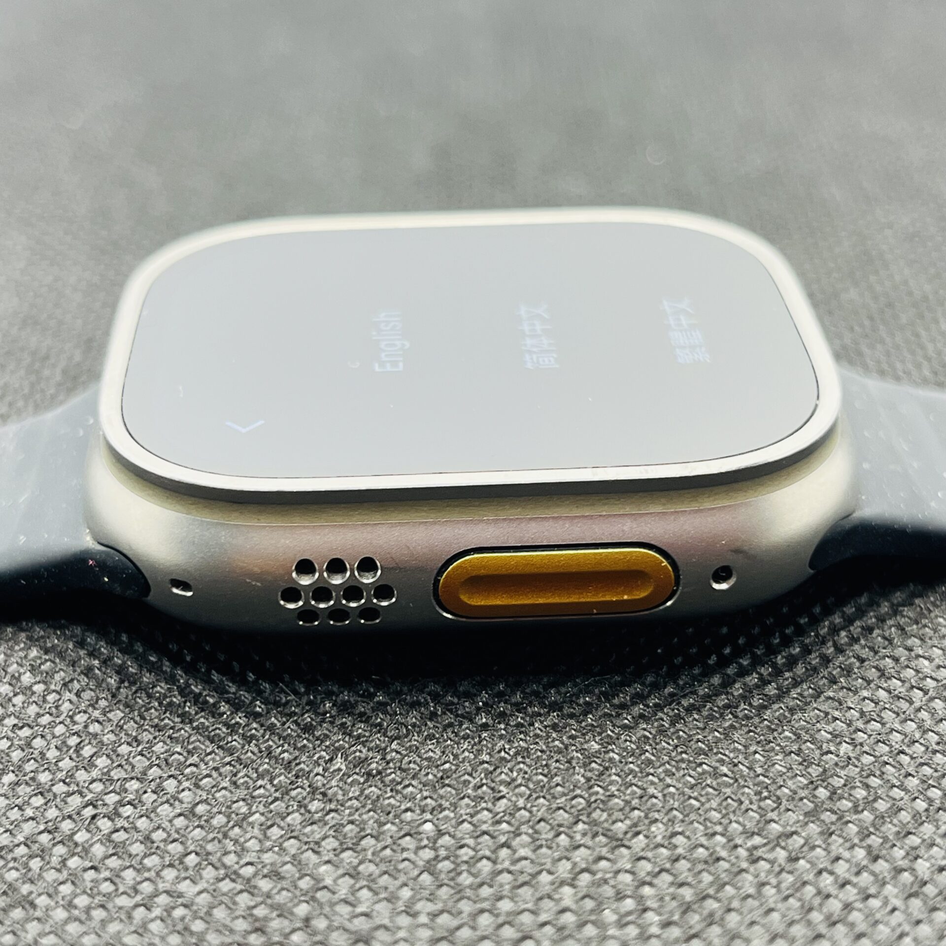 Apple Watch Ultra 49mm LTE Black Titanium (Grade B) – With Black Straps - Image 3