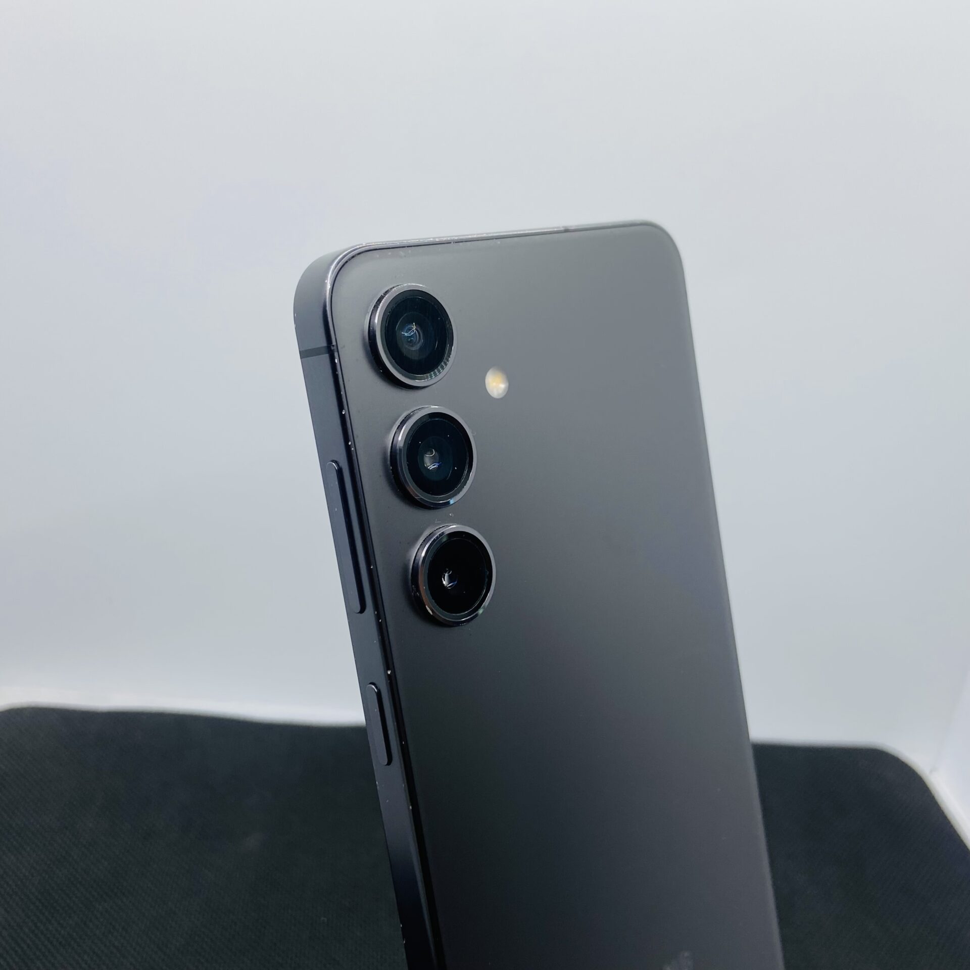 Samsung Galaxy S24 256GB Onyx Black - (Grade B) - Image 10