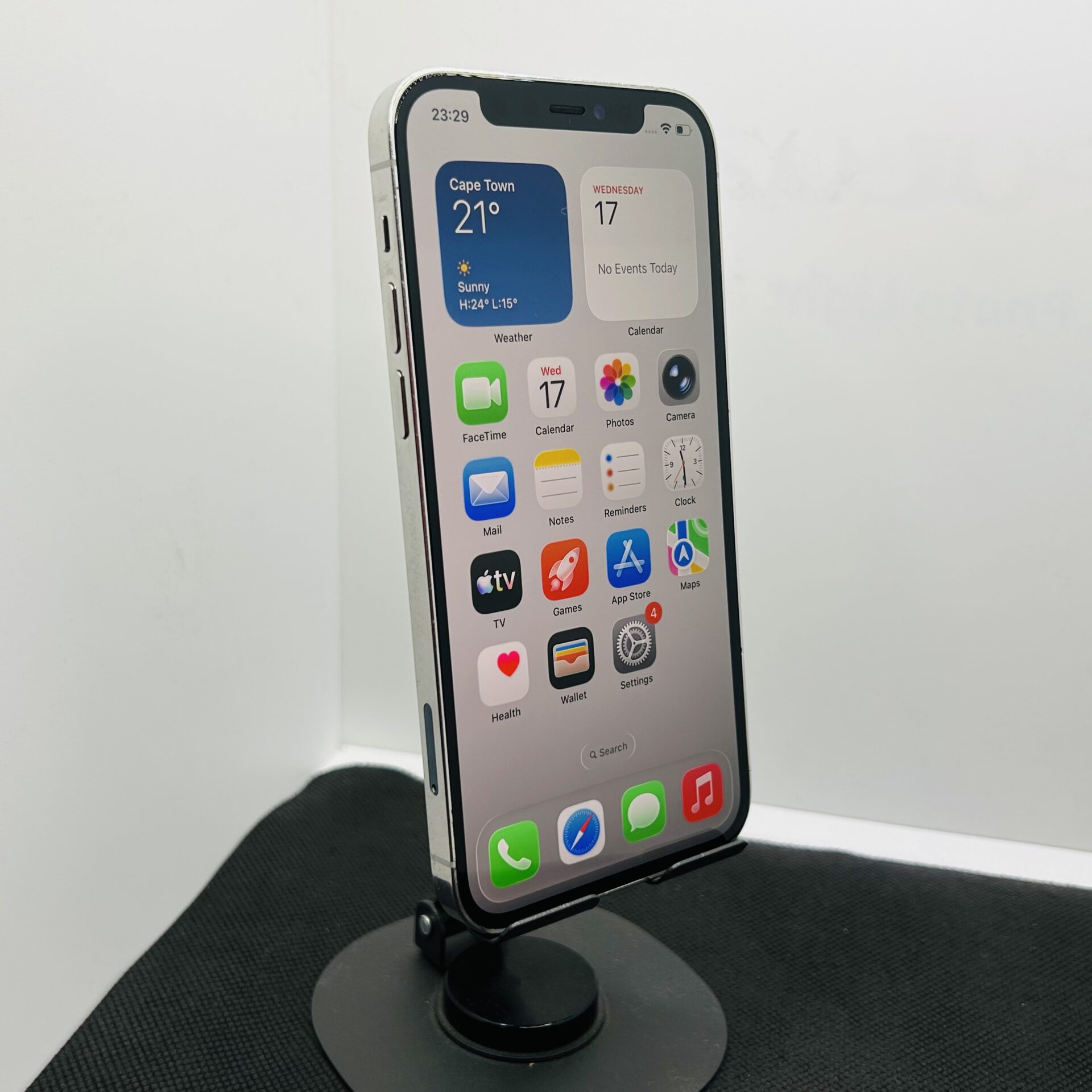 Apple iPhone 12 Pro 512GB Silver - (Grade B) - Image 2