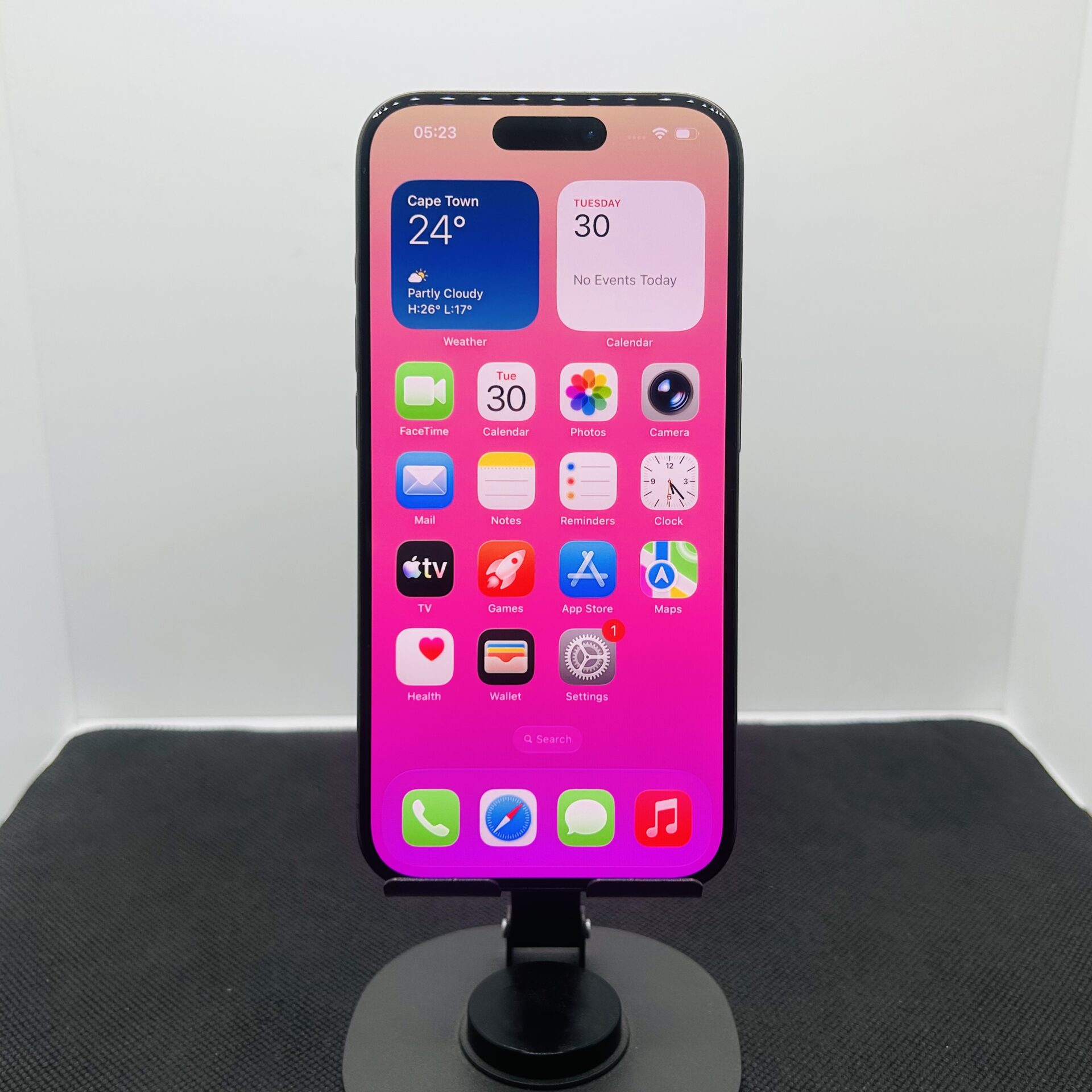 Apple iPhone 15 Pro 256GB Black titanium - (Grade B) - Image 5