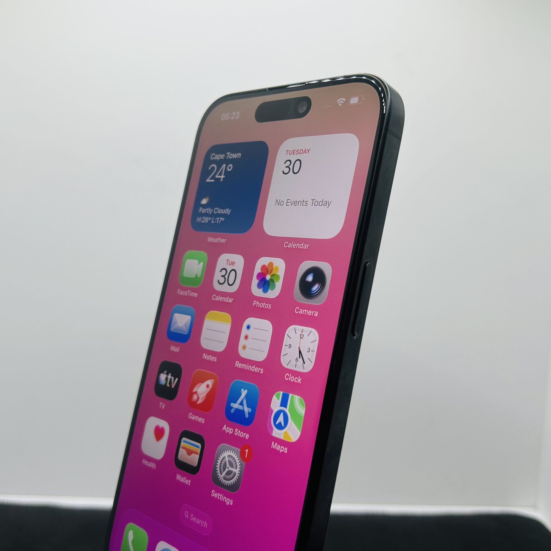 Apple iPhone 15 Pro 256GB Black titanium - (Grade B) - Image 7