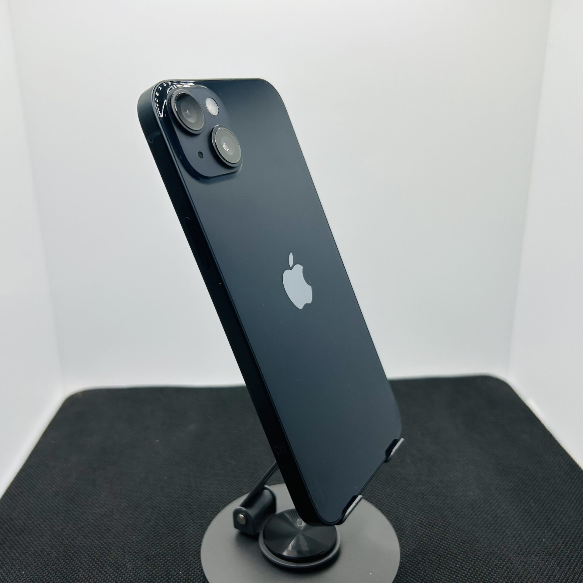 Apple iPhone 14 Plus 256GB Midnight – (Grade B) - Image 7