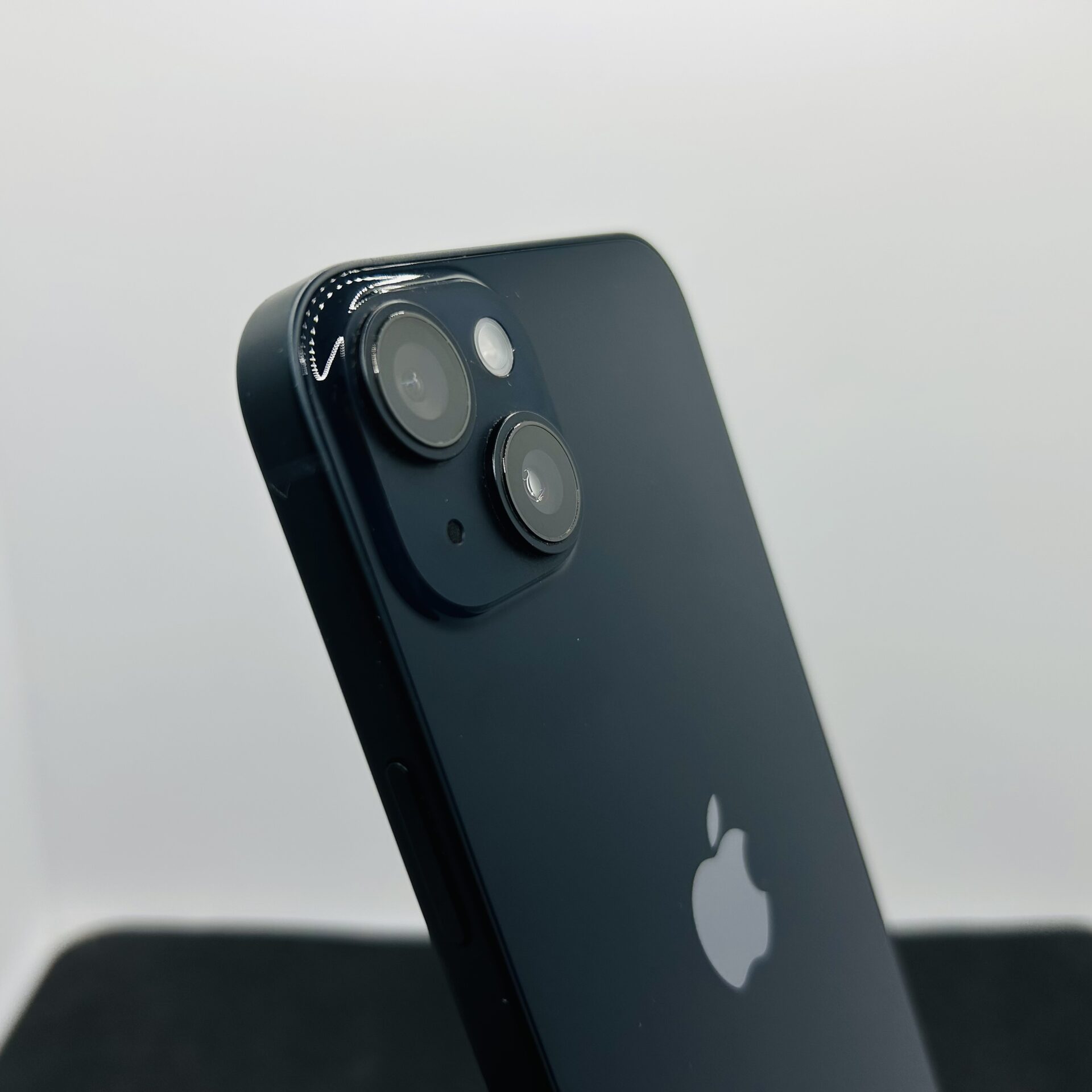 Apple iPhone 14 Plus 256GB Midnight – (Grade B) - Image 9