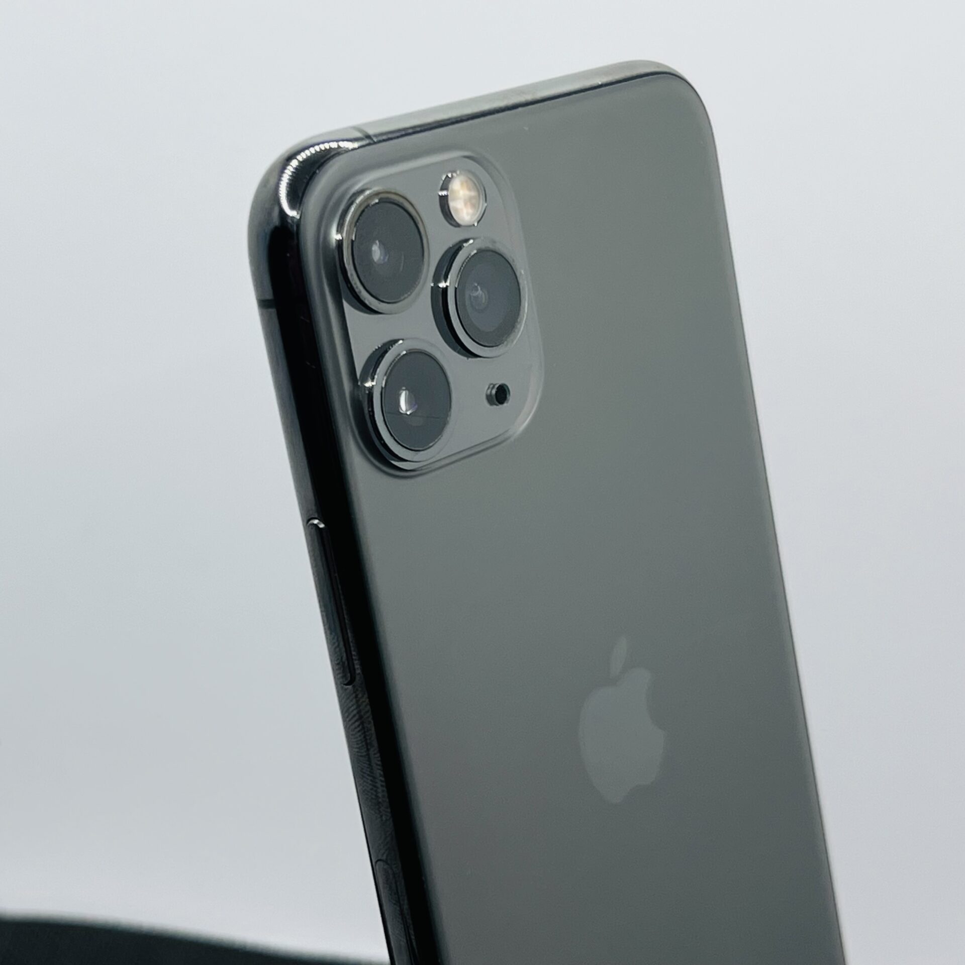 Apple iPhone 11 Pro 256GB Space Gray - (Grade B) - Image 11