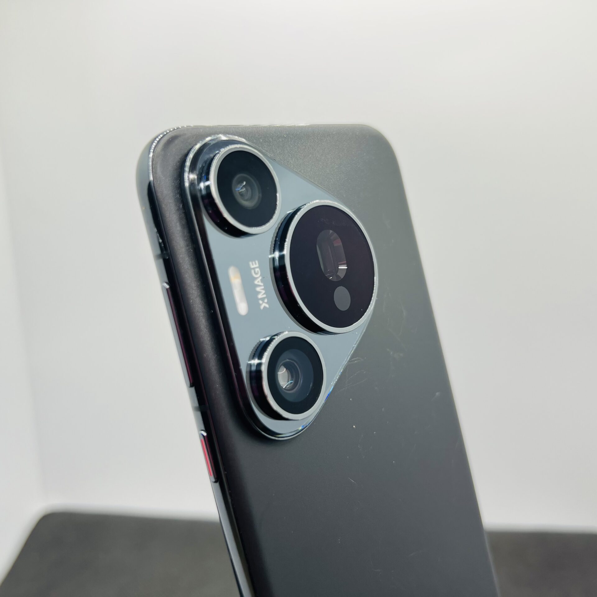 Huawei Pura 70 Pro 512GB Black - (Grade B) - Image 5