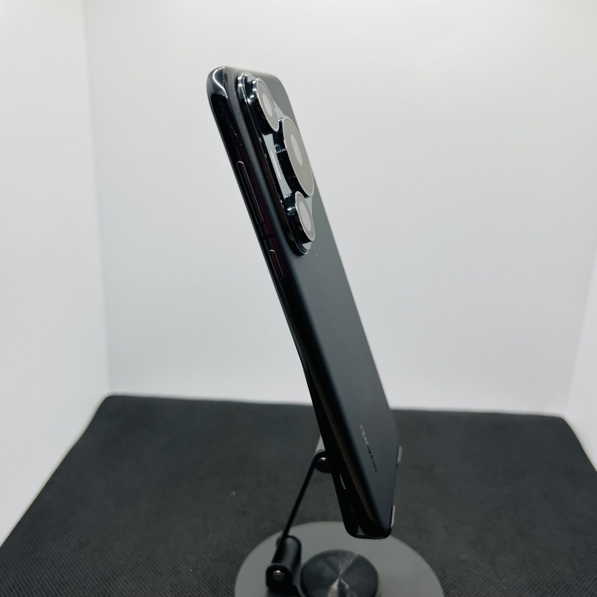 Huawei Pura 70 Pro 512GB Black - (Grade B) - Image 7