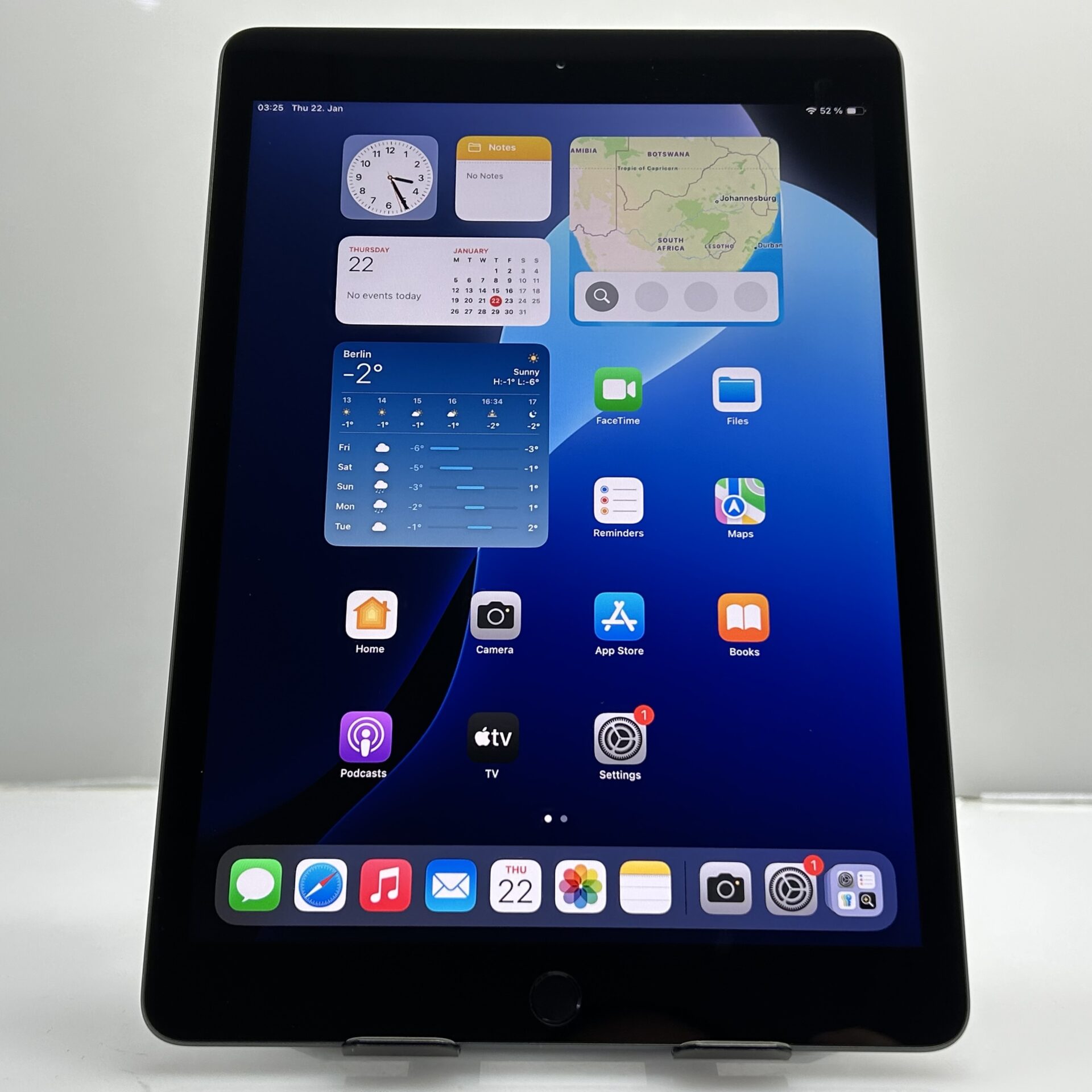 Apple iPad 10.2″ 8th Gen 32GB (Wifi Only) Space Grey – (Grade B) - Image 3