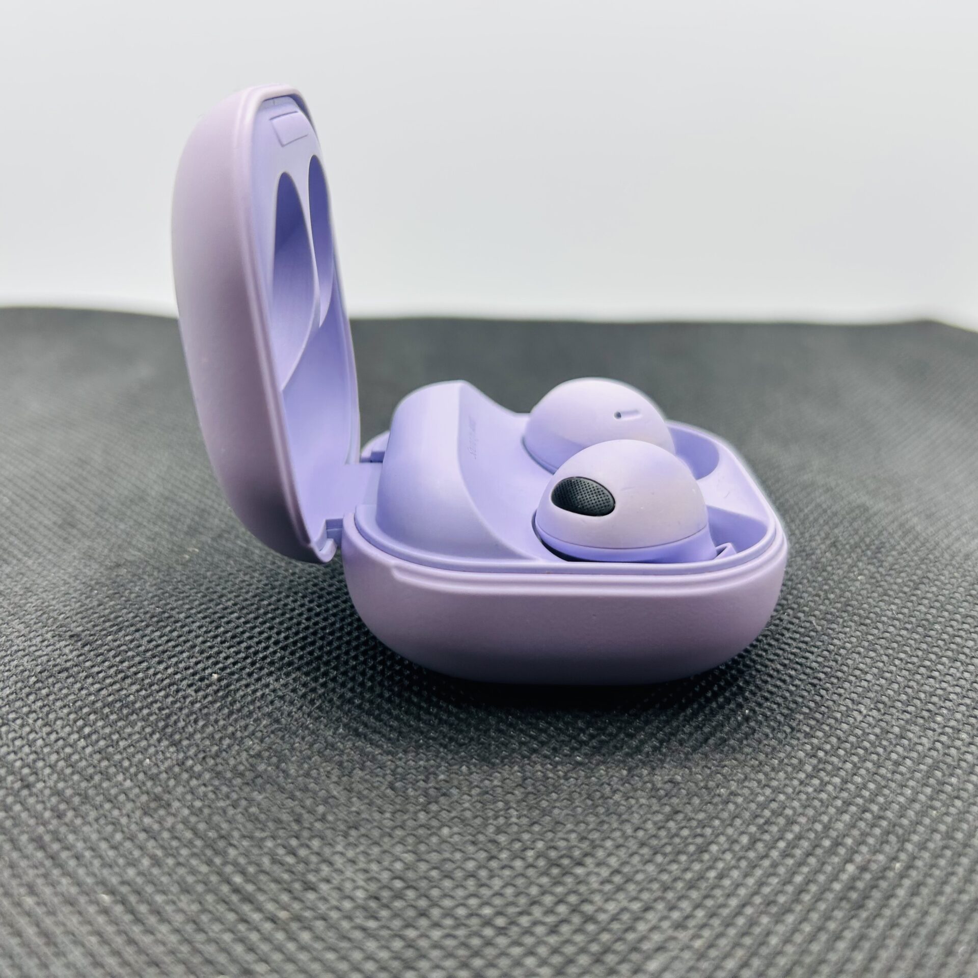 Samsung Galaxy Buds 2 Pro Bora Purple – (Grade B) - Image 2