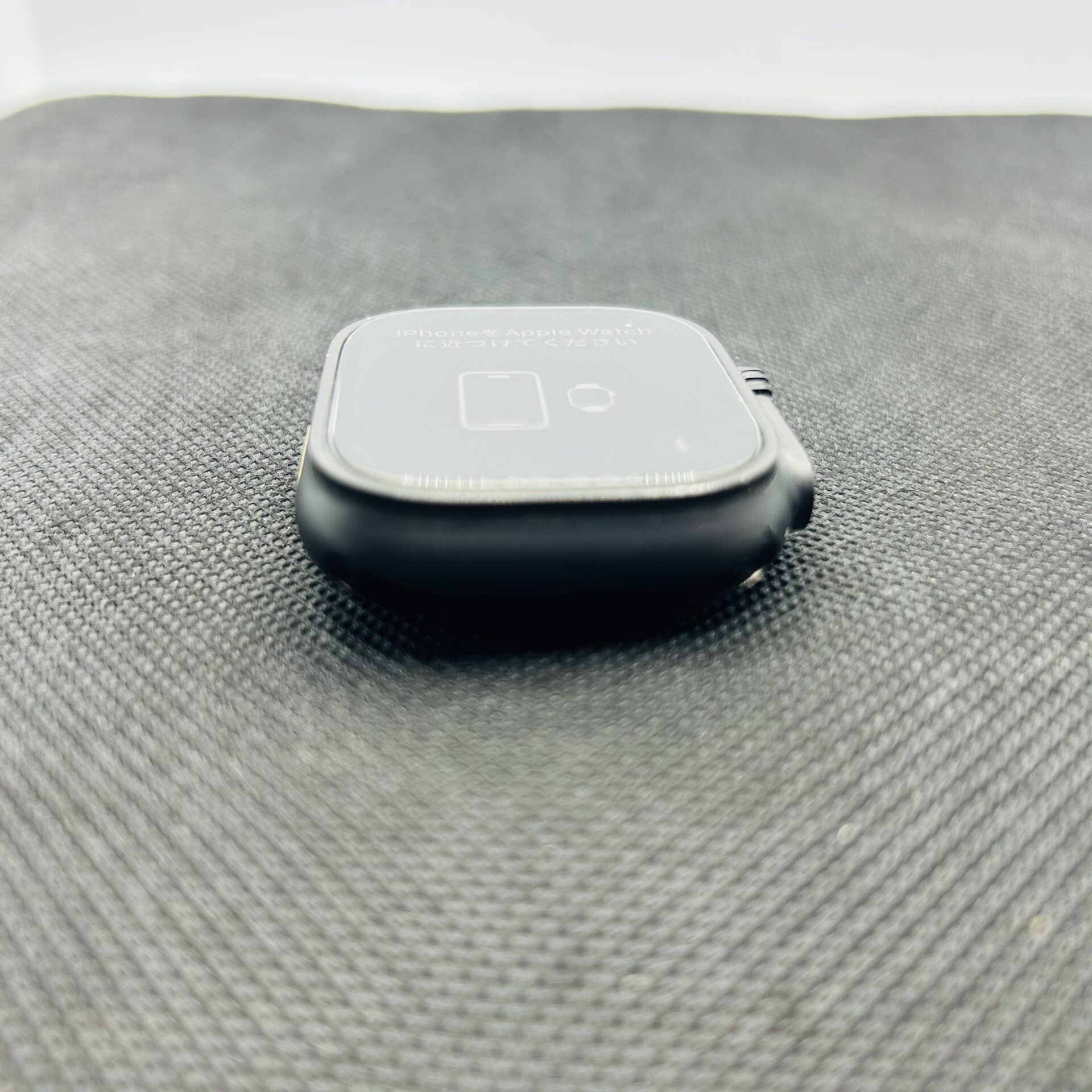 Apple Watch Ultra 2 49mm LTE Black Titanium (Grade B) – With Green/Yellow Straps - Image 3