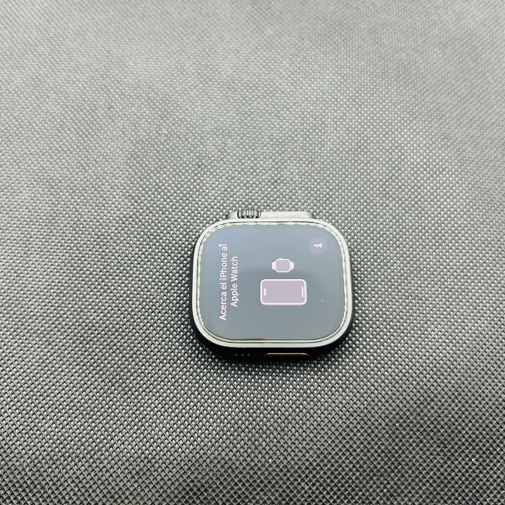 Apple Watch Ultra 2 49mm LTE Black Titanium (Grade B) – With Green/Yellow Straps - Image 6