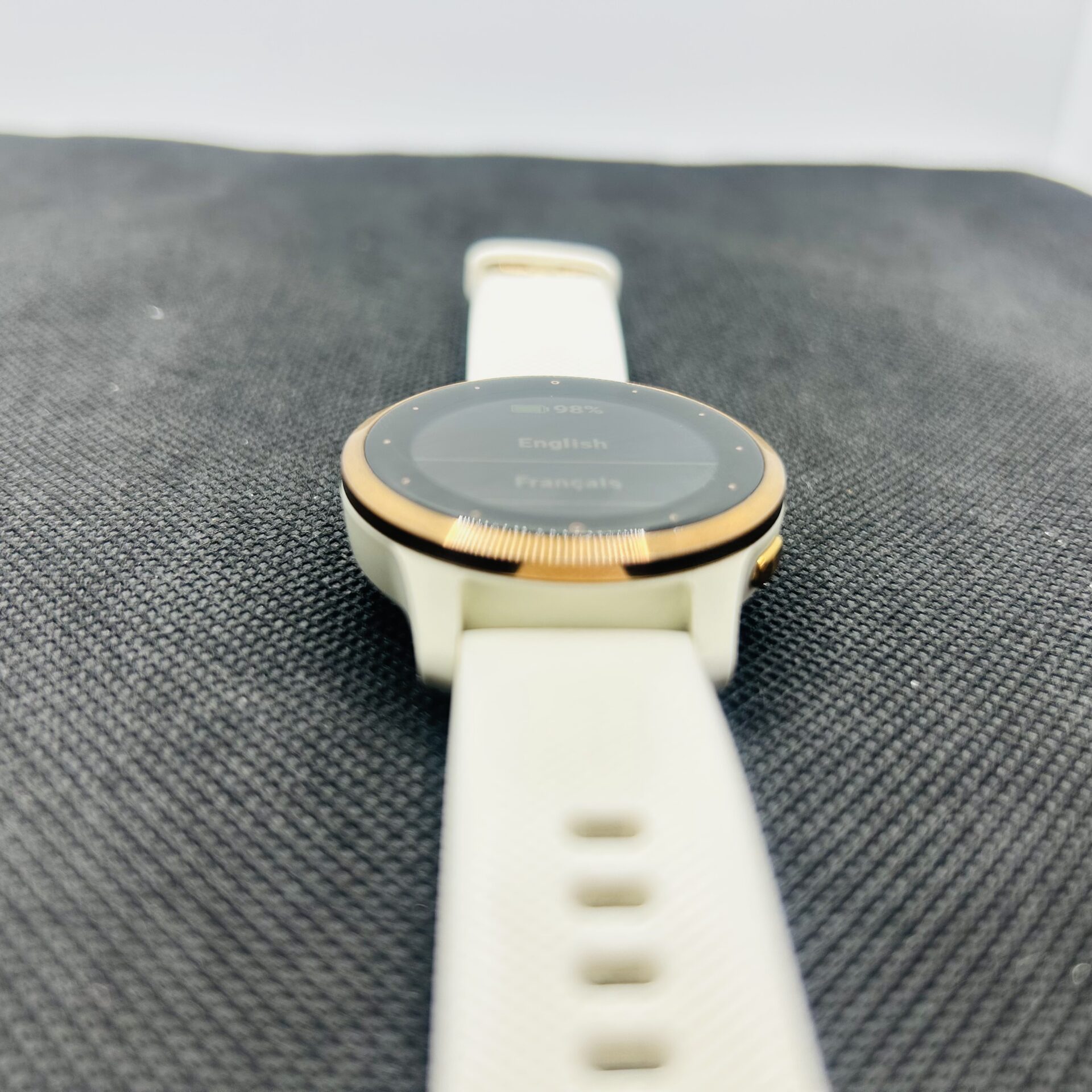 Garmin Vivoactive 4s White/Rose Gold – (Grade B) - Image 5