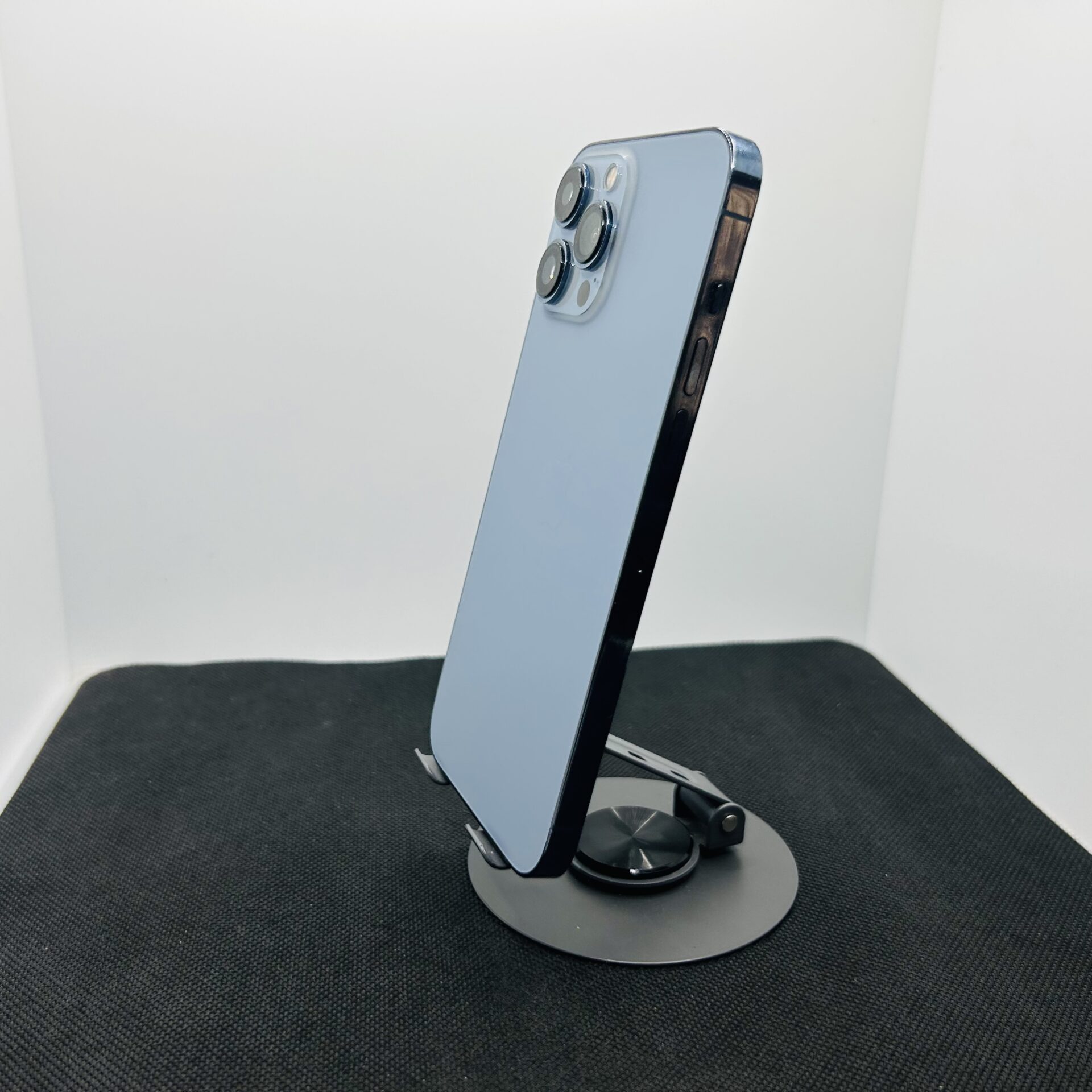 Apple iPhone 13 Pro Max 512GB Sierra Blue – (Grade B) - Image 7