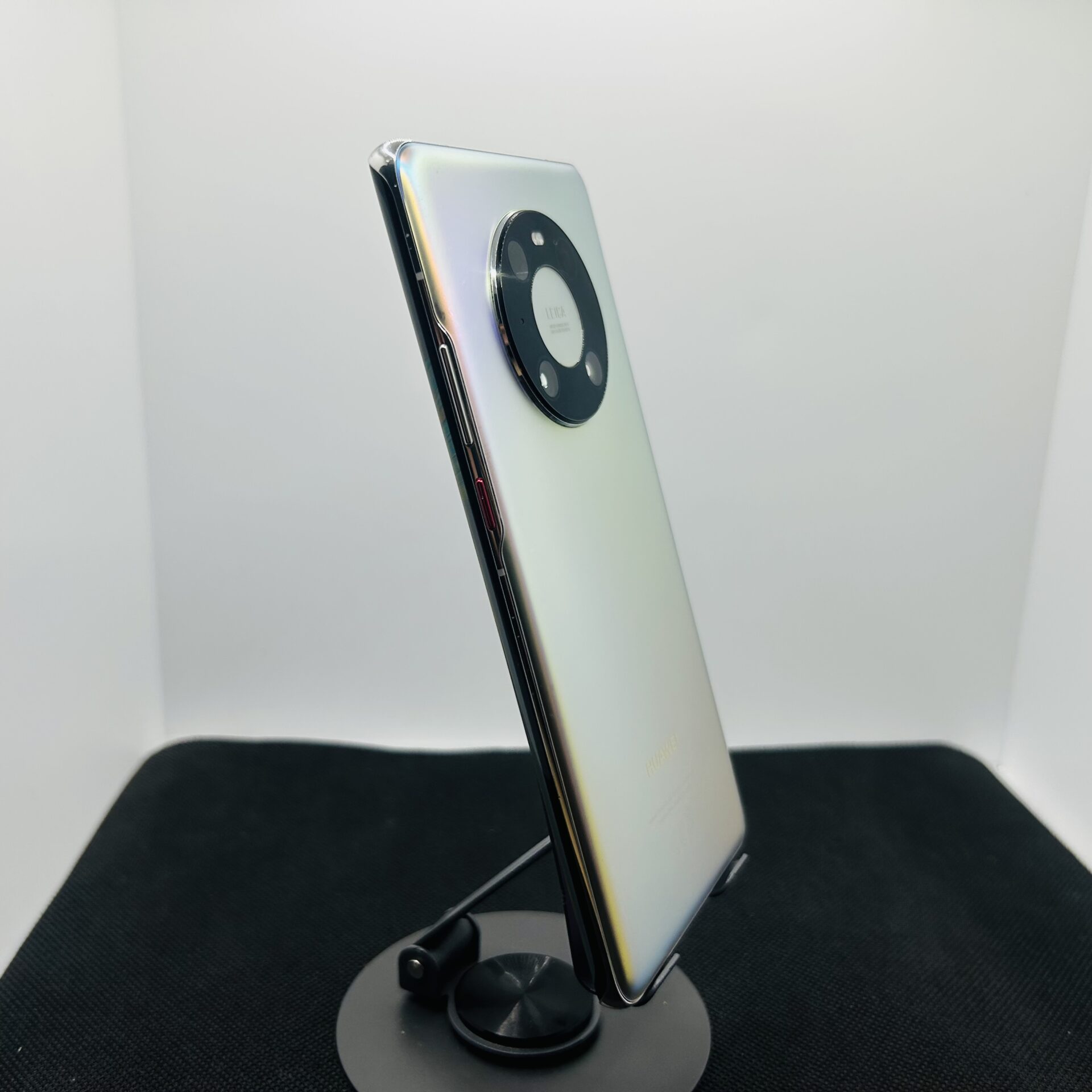 Huawei Mate 40 Pro 256GB Mystic Silver – (Grade B) - Image 5