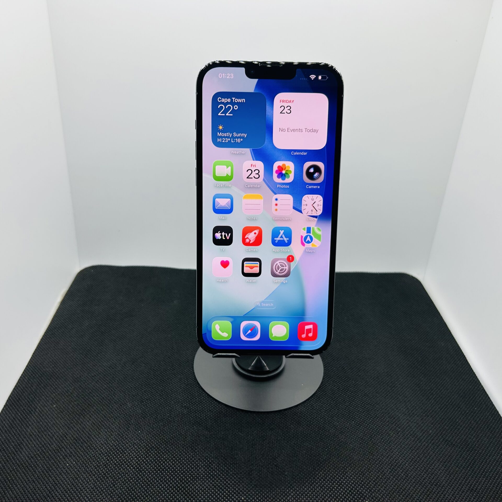 Apple iPhone 13 Pro Max 256GB Sierra Blue – (Grade B) - Image 2