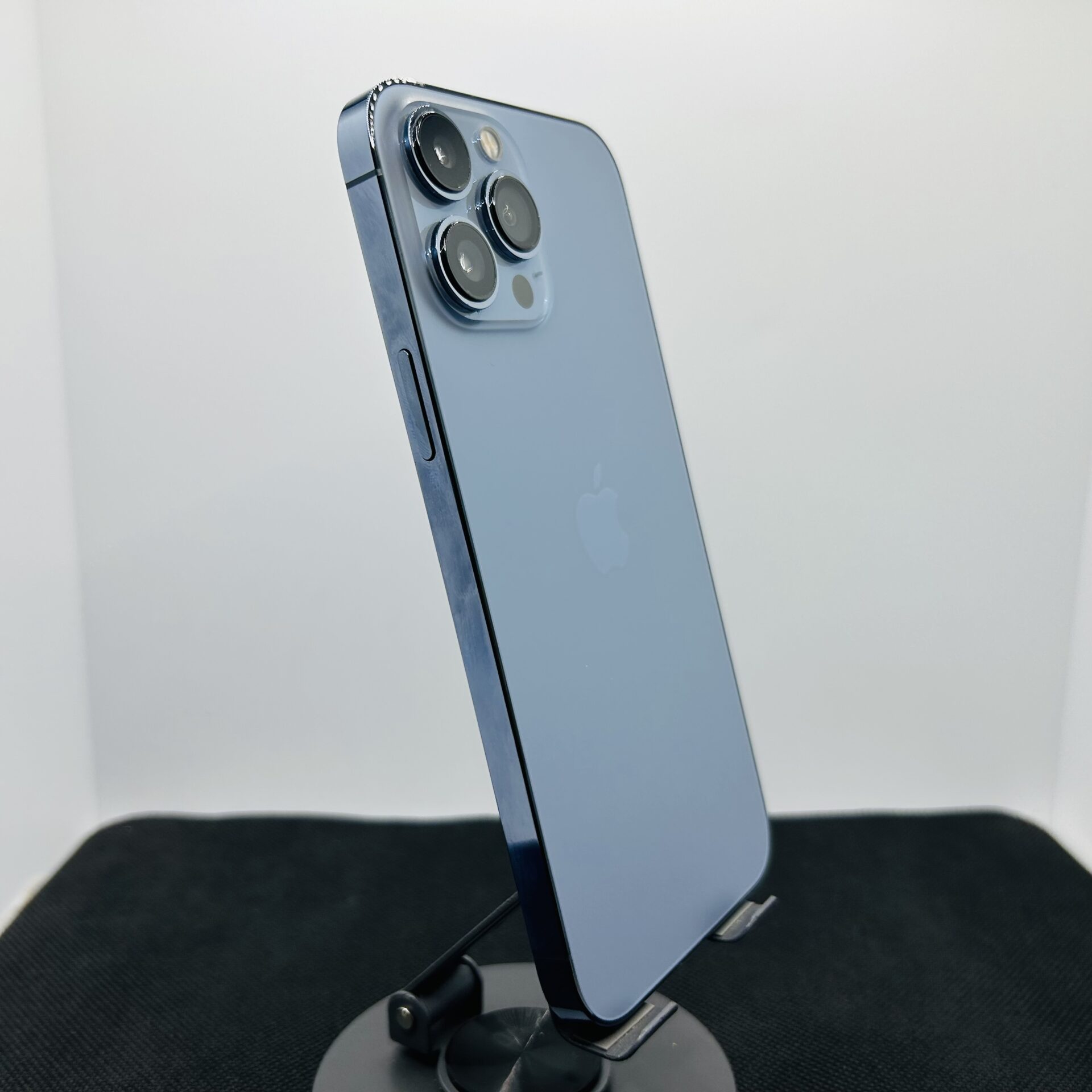 Apple iPhone 13 Pro Max 256GB Sierra Blue – (Grade B) - Image 10