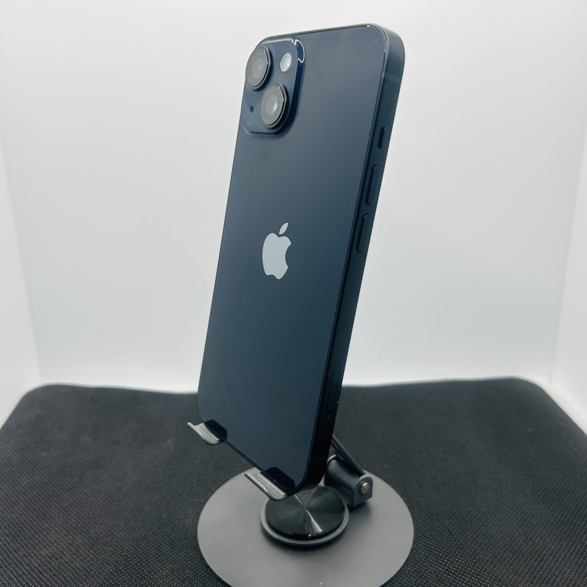 Apple iPhone 14 128GB Midnight – (Grade B ) - Image 5