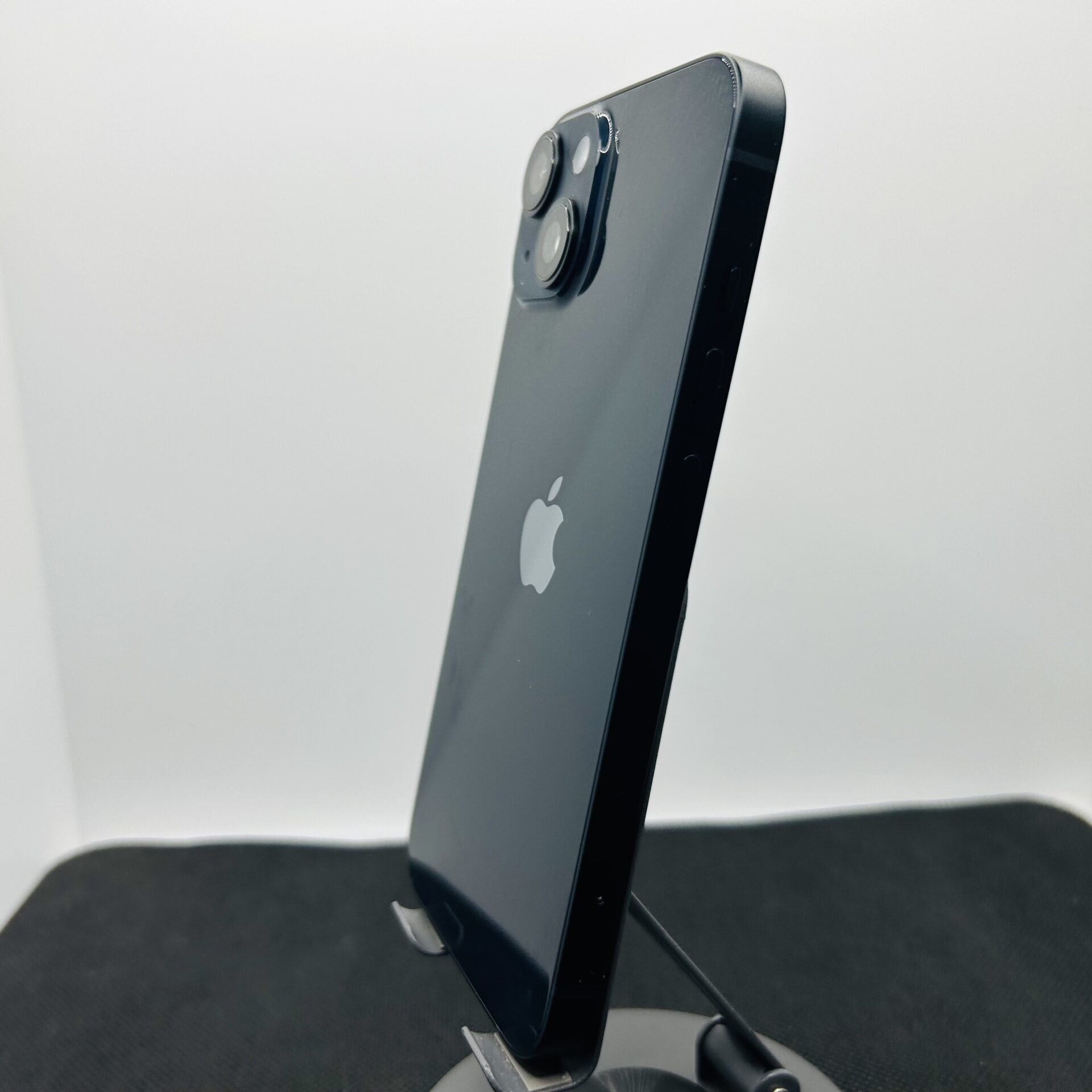 Apple iPhone 14 128GB Midnight – (Grade B ) - Image 8