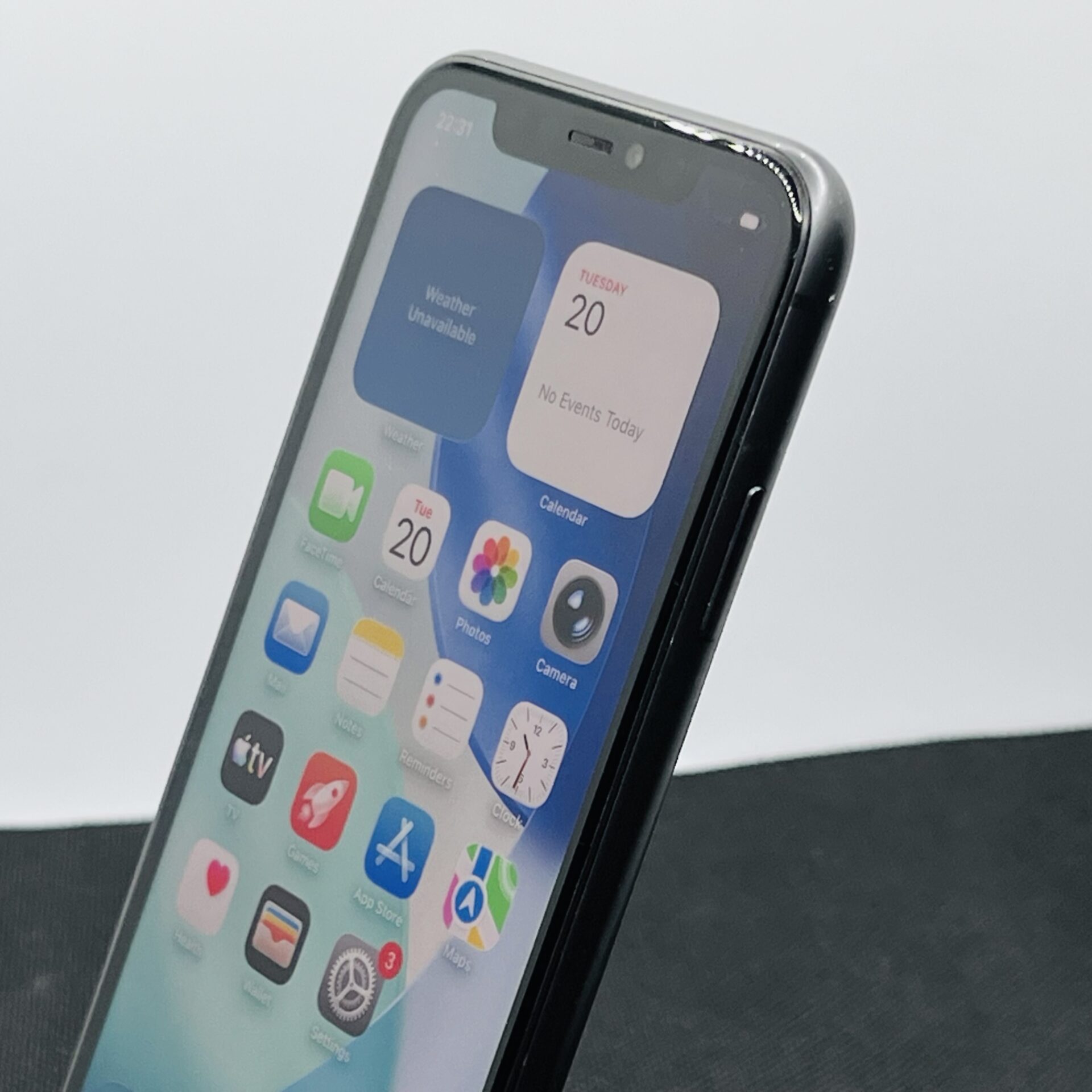 Apple iPhone 11 64GB Black – (Grade B) - Image 6