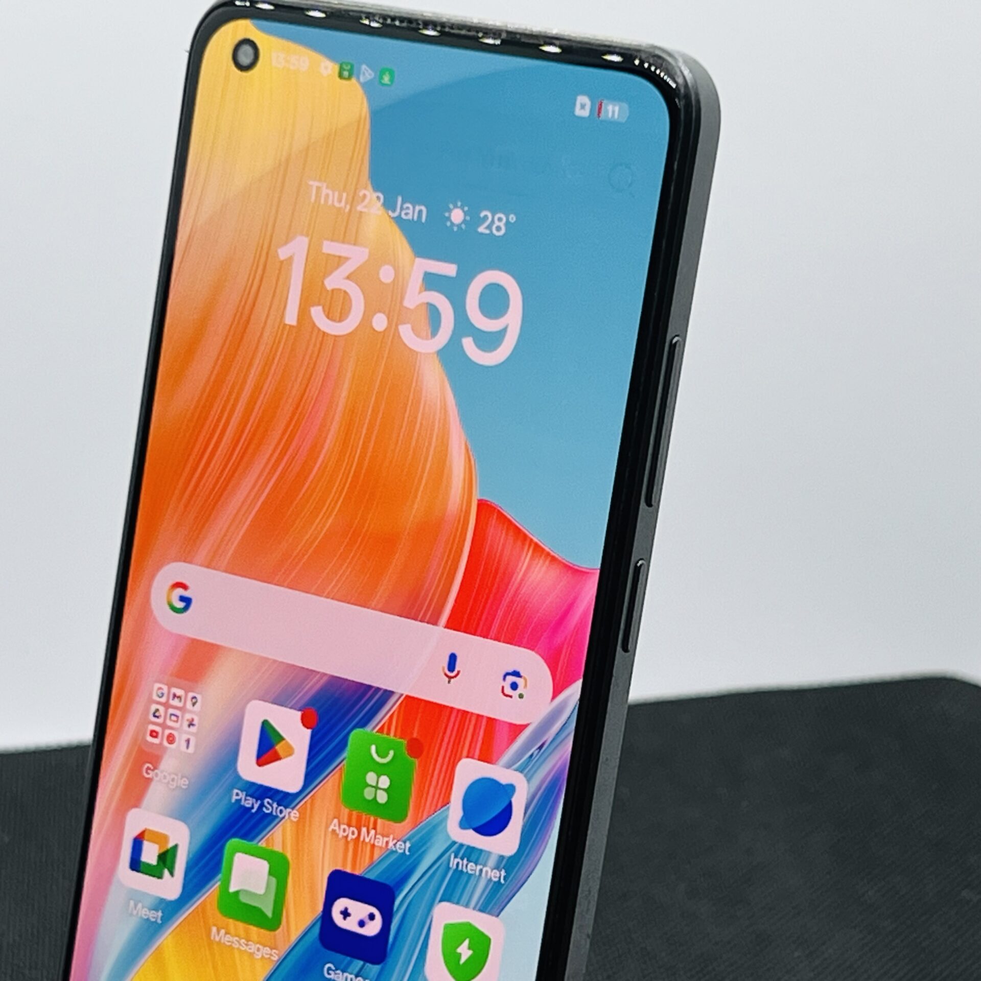 Oppo A78 256GB Mist Black (Grade B) - Minor LCD Burn - Image 3