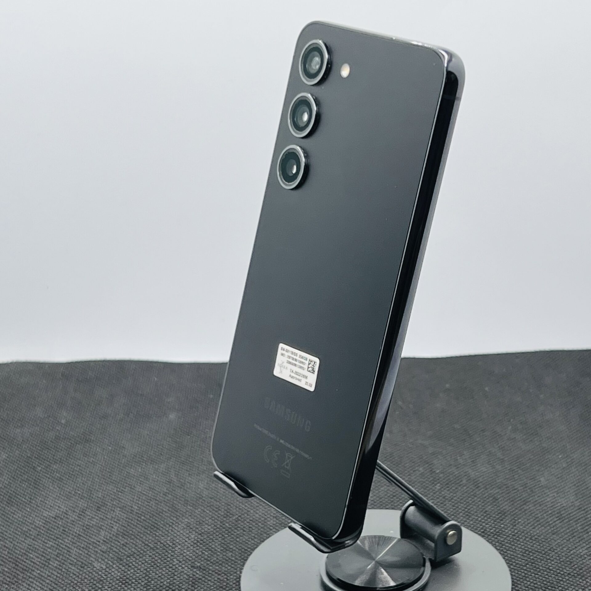 Samsung Galaxy S23 256GB Phantom Black (Grade B) - Very Minor LCD Burn - Image 7