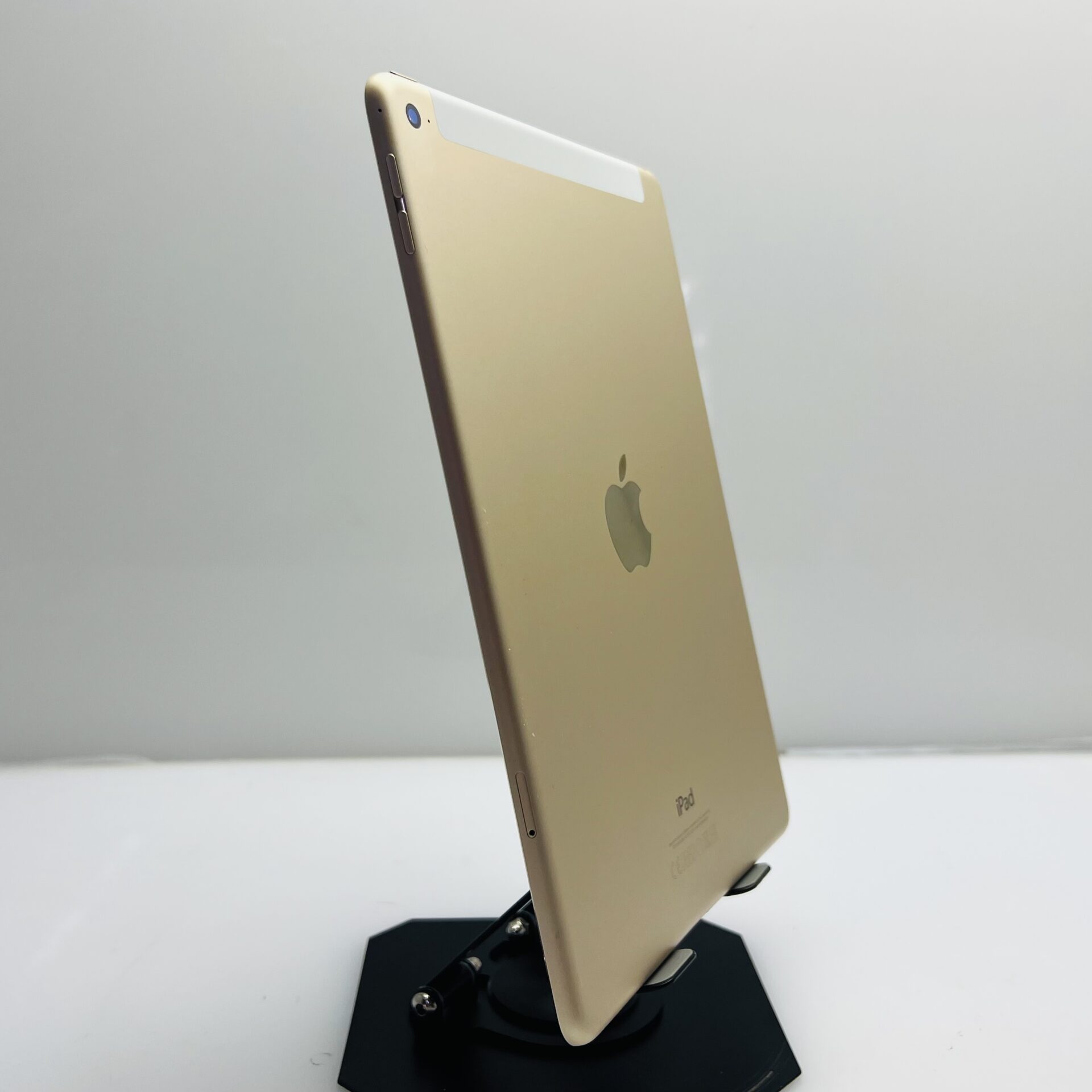 Apple iPad Air 2 64GB (WiFi/Cellular) Gold - (Grade B) - Image 9