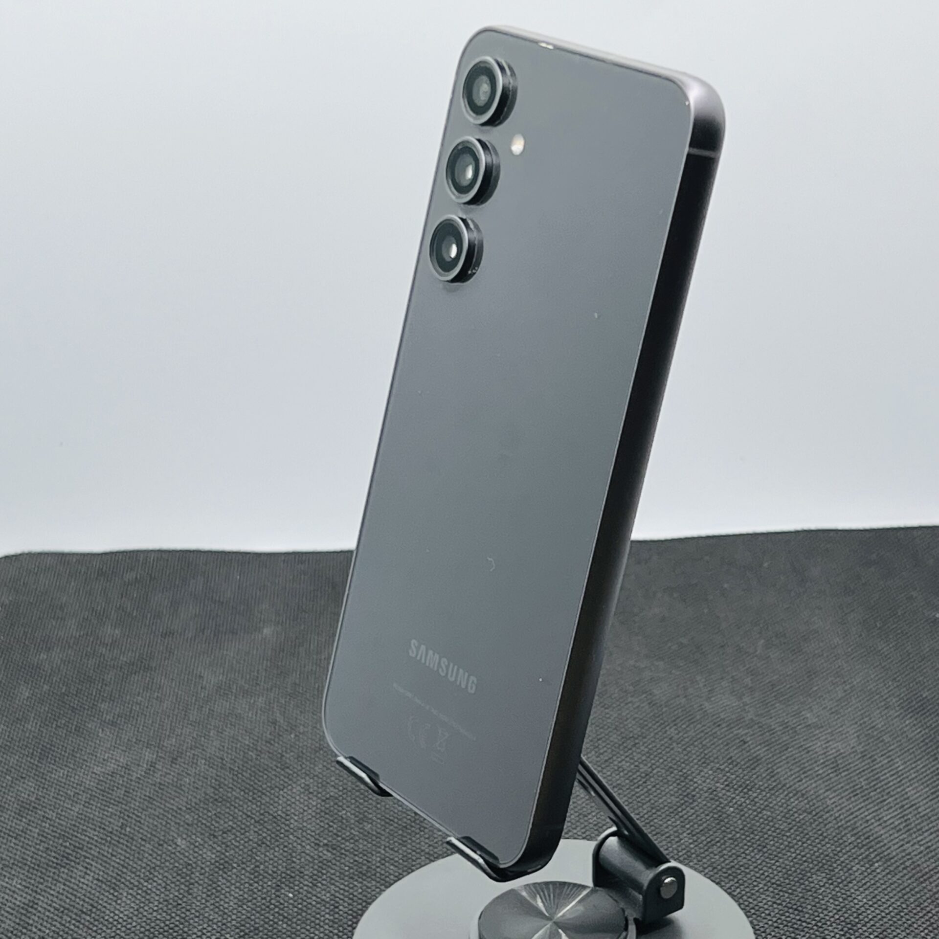 Samsung Galaxy S23 FE 256GB Graphite – (Grade B) - Image 7