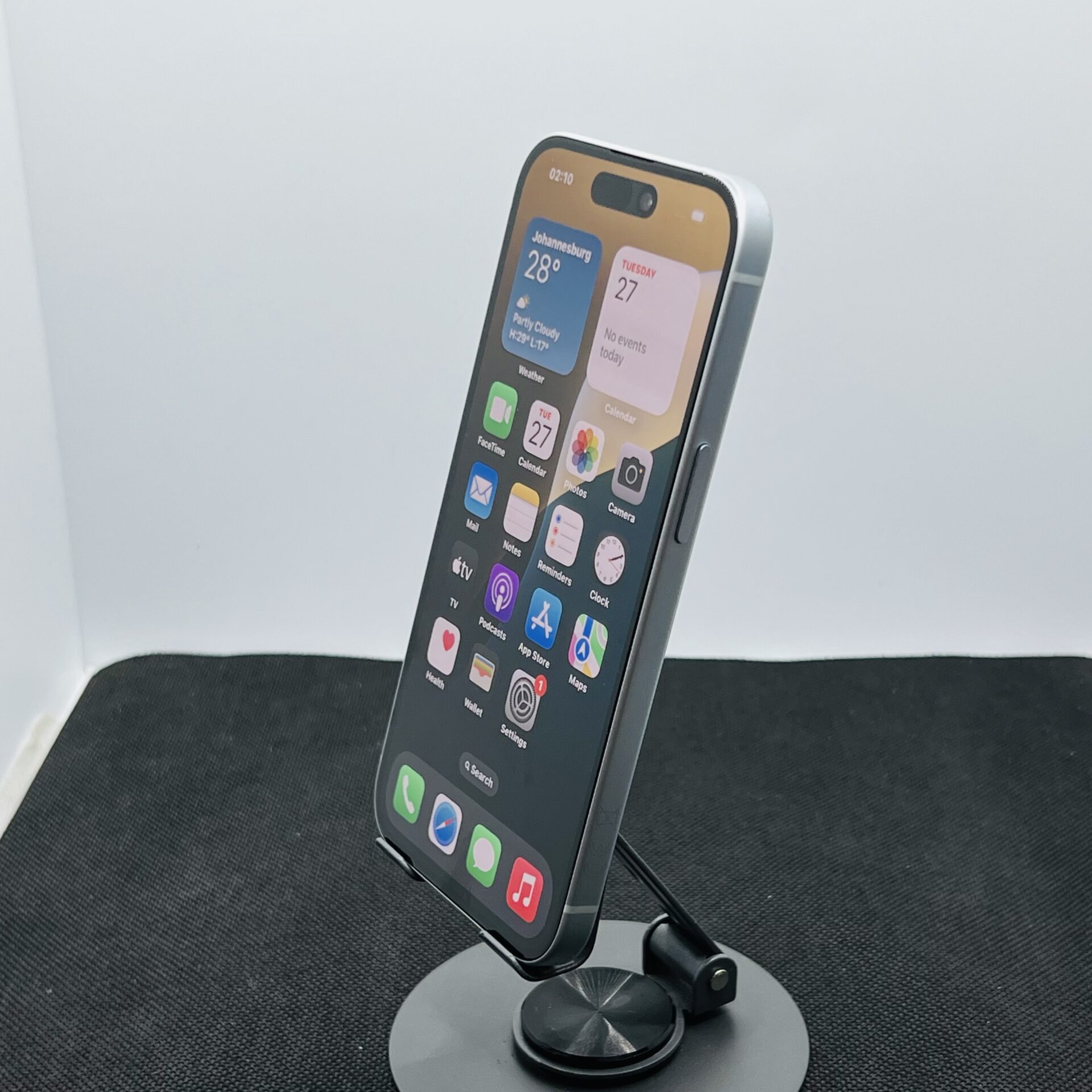 Apple iPhone 15 128GB Blue – (Grade B) - Image 5