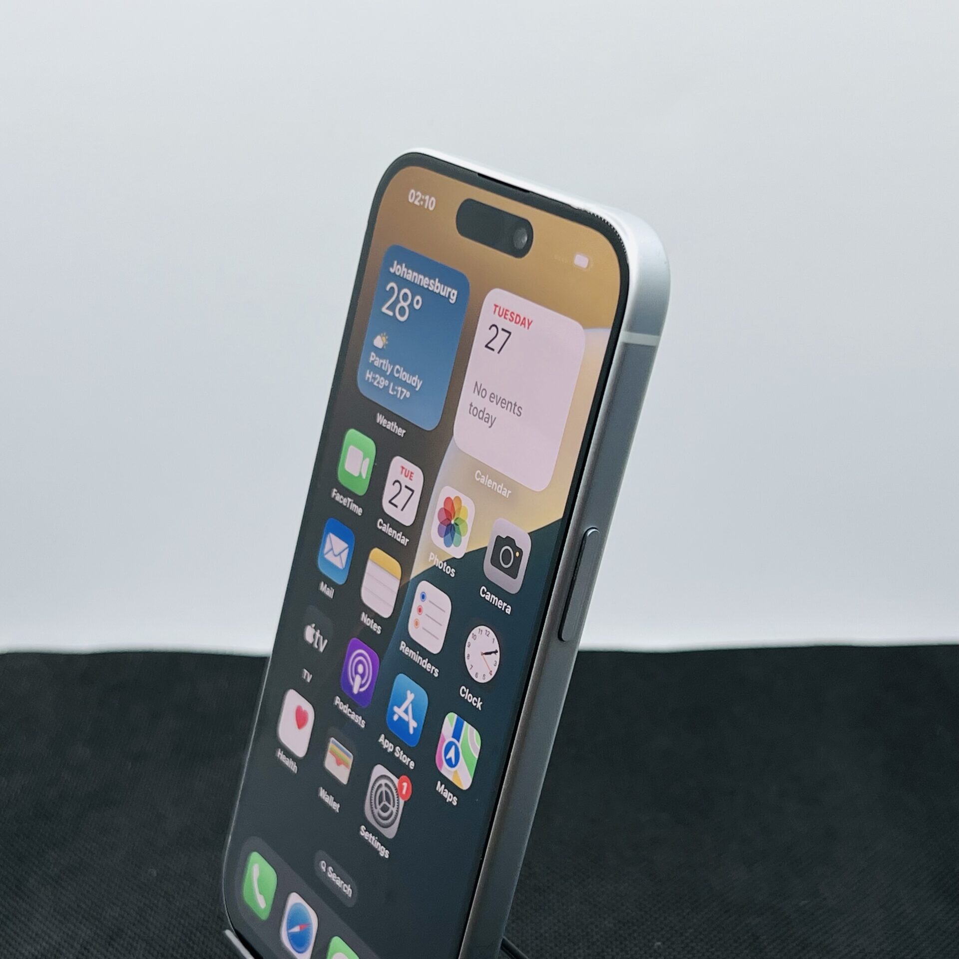 Apple iPhone 15 128GB Blue – (Grade B) - Image 6