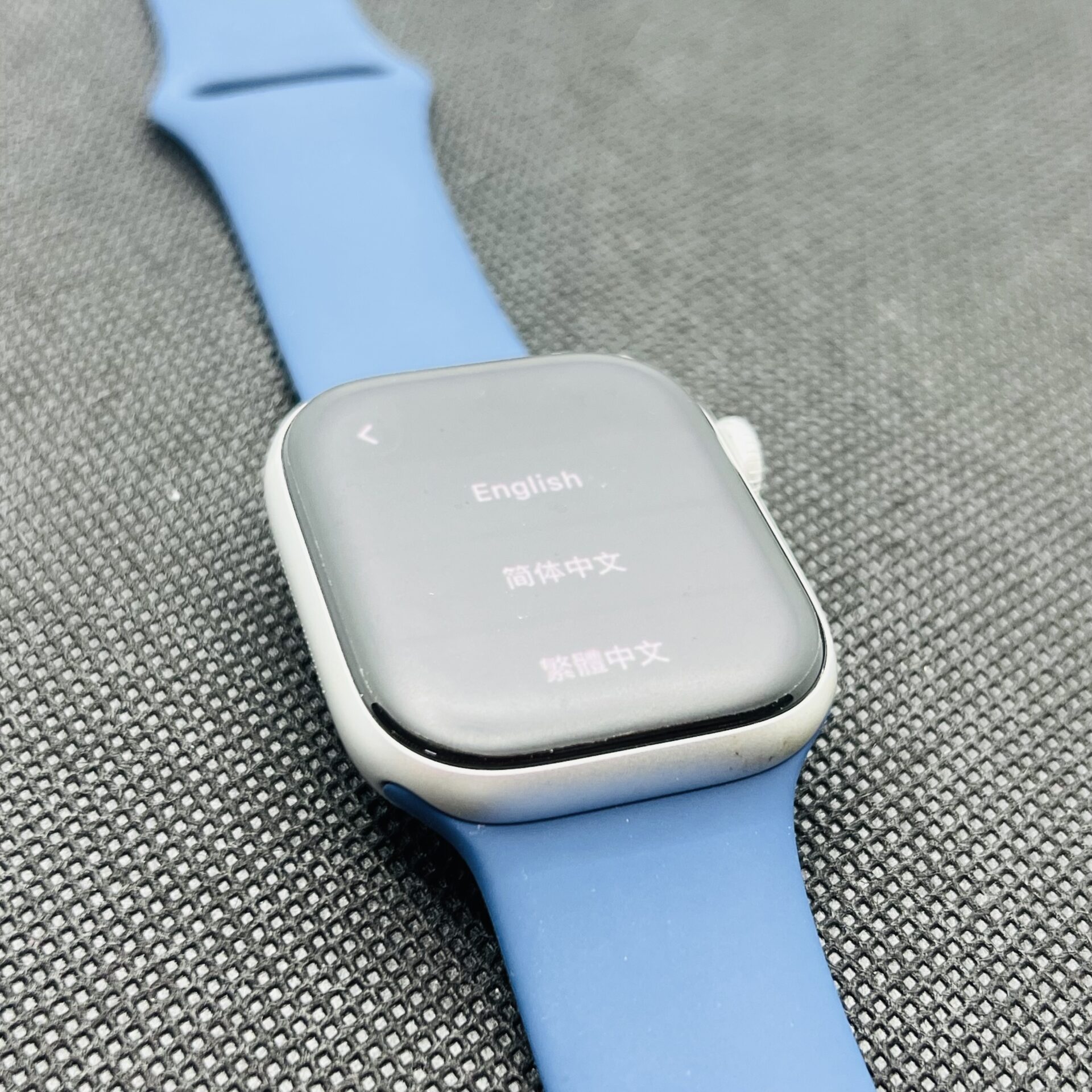 Apple Watch Series 10 42mm GPS Only Silver – (Grade B) - Image 5