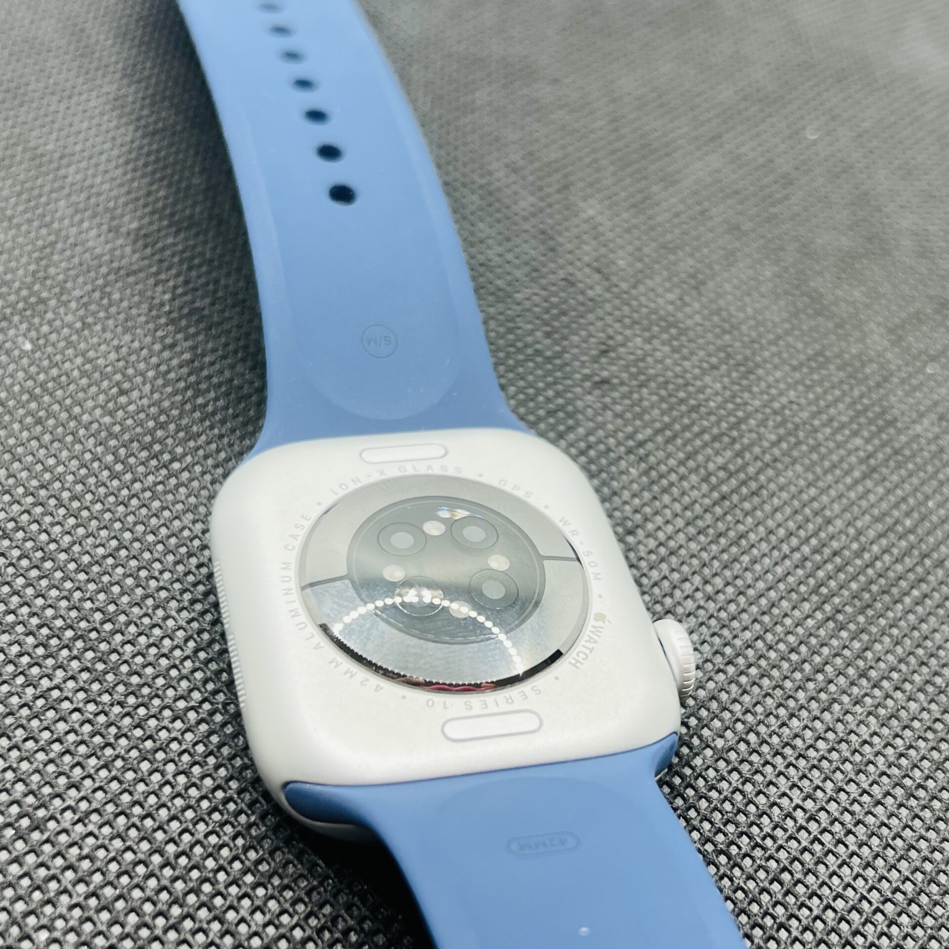 Apple Watch Series 10 42mm GPS Only Silver – (Grade B) - Image 8